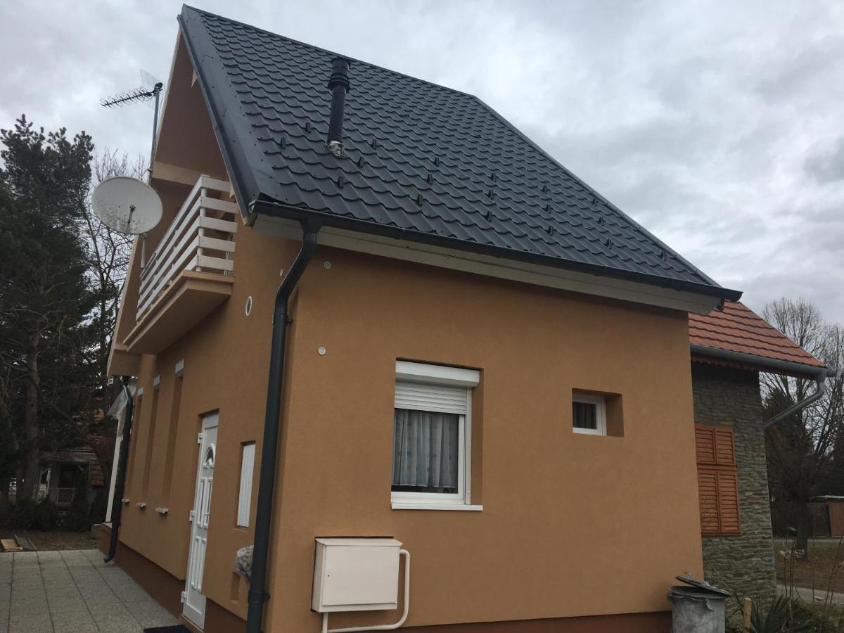 Pesti Apartmanház Bük Exterior foto